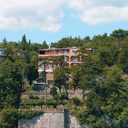 Villa Volosko With Private Parking And Breakfast,Seaview Buitenkant foto