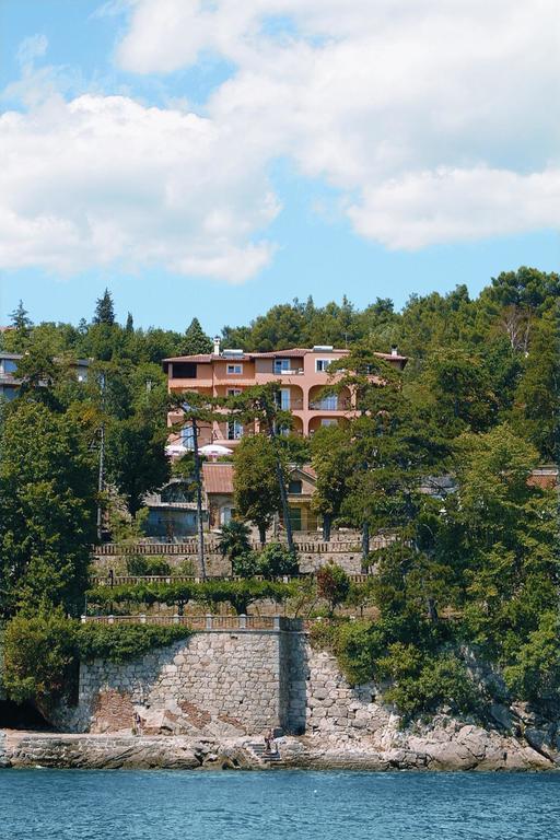 Villa Volosko With Private Parking And Breakfast,Seaview Buitenkant foto